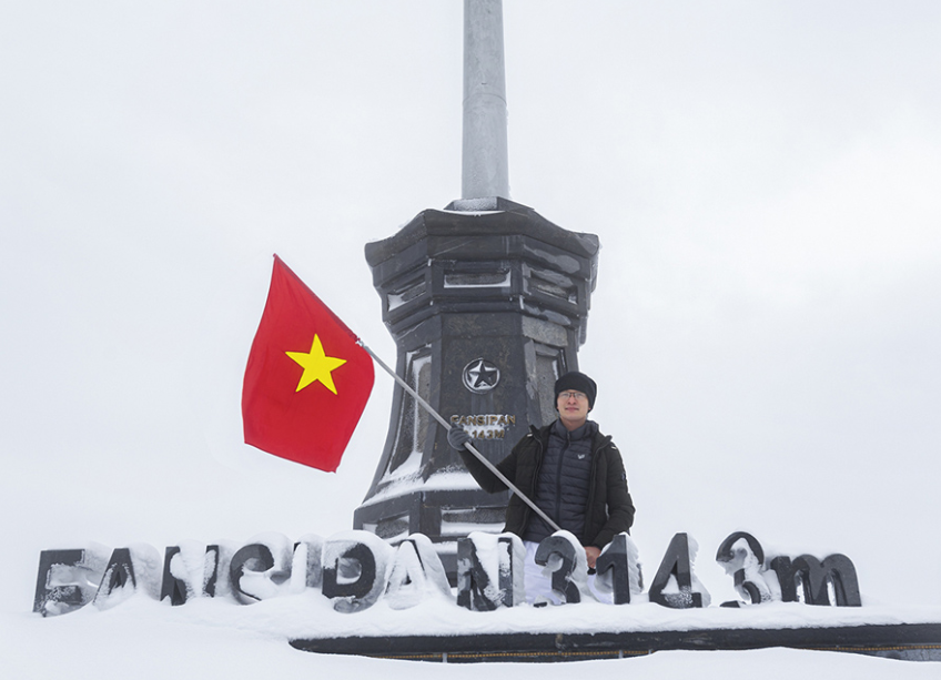 Khi đến đỉnh Fansipan, du khách sẽ có cơ hội trải nghiệm trọn vẹn vẻ đẹp hùng vĩ nơi đây.