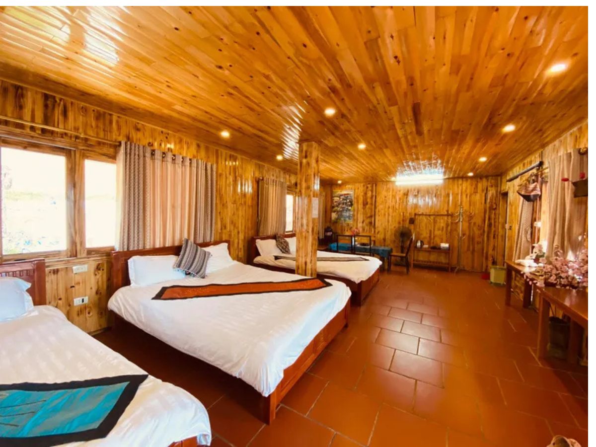 Hạng phòng nhóm bạn tiện nghi và ấm cúng.