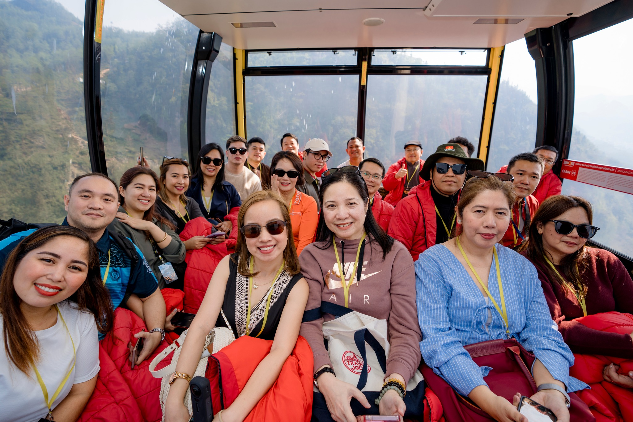 Khởi hành từ sáng sớm giúp bạn tối ưu hành trình trải nghiệm cáp treo hơn