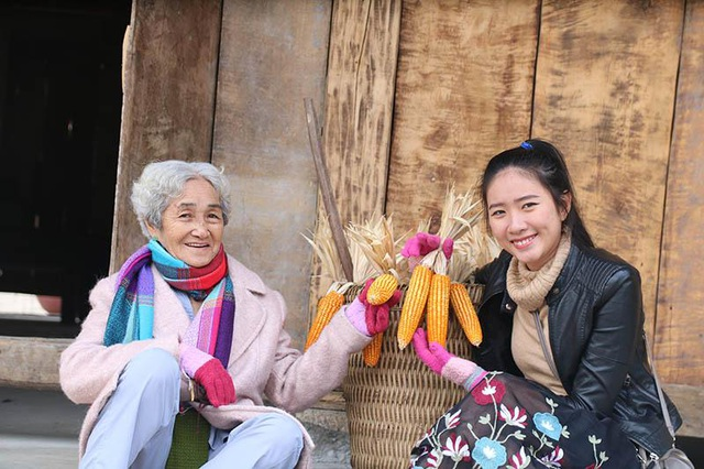 Gia đình cần chuẩn bị trang phục giữ ấm đủ tốt cho các cụ khi chinh phục đỉnh Fansipan