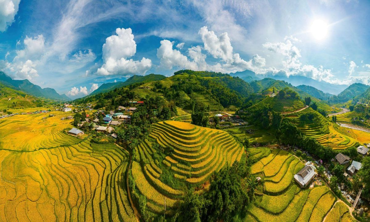 Buổi sáng là thời gian đẹp nhất trong ngày để khám phá thung lũng Mường Hoa