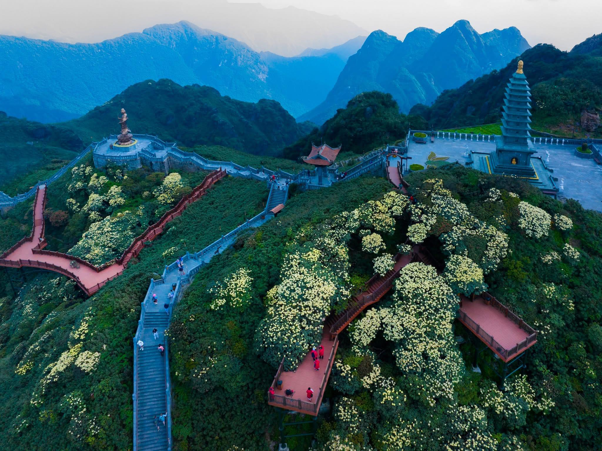 Những công trình tâm linh uy nghi tại Sun World Fansipan Legend.