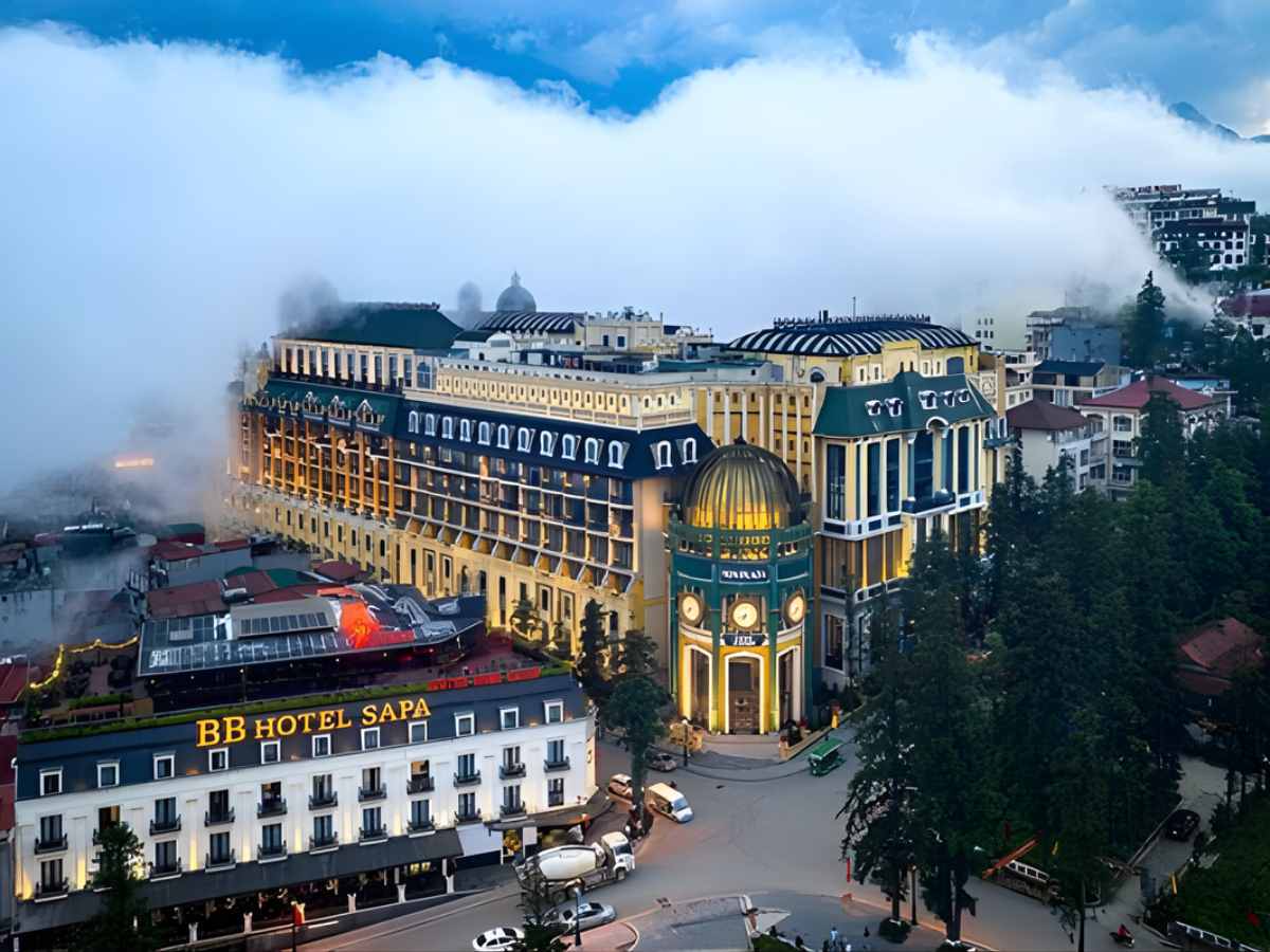 Khách sạn Hotel de la Coupole - MGallery tại Sa Pa gây ấn tượng bởi kiến trúc Pháp cổ điển. (Nguồn sưu tầm)&nbsp;