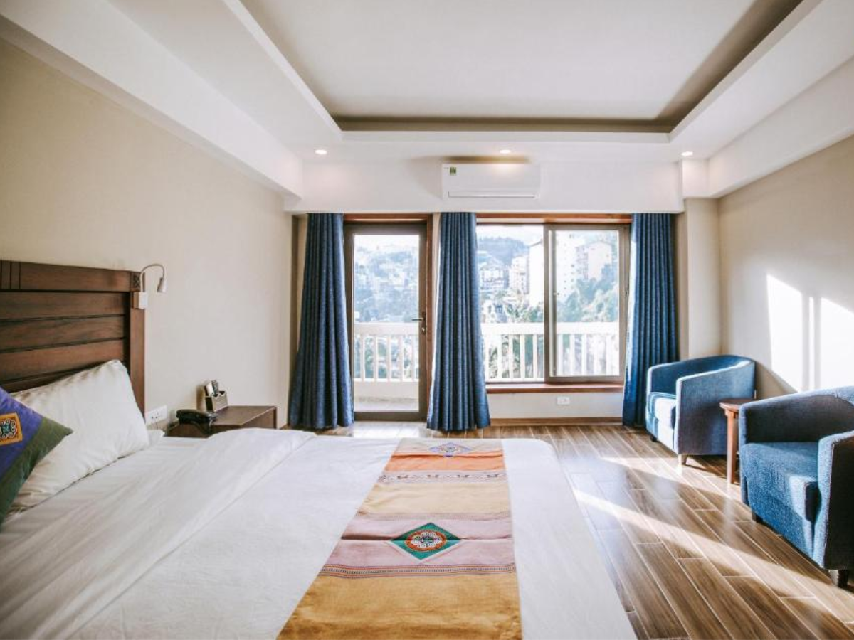 Phòng Deluxe là lựa chọn phổ biến khi du khách muốn nâng cấp trải nghiệm tại Sapa Charm Hotel.