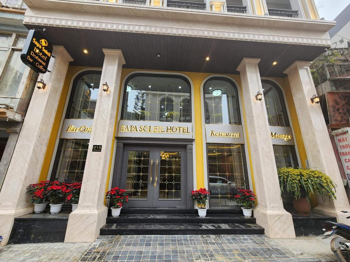 Sapa Soleil Hotel tọa lạc tại số 15 Mường Hoa, một trong những tuyến đường đẹp và sôi động nhất Sa Pa