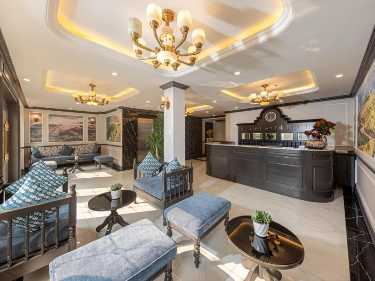 Sapa Soleil Hotel có khoảng 30–35 phòng nghỉ, phù hợp cho du khách tìm sự riêng tư và yên tĩnh.