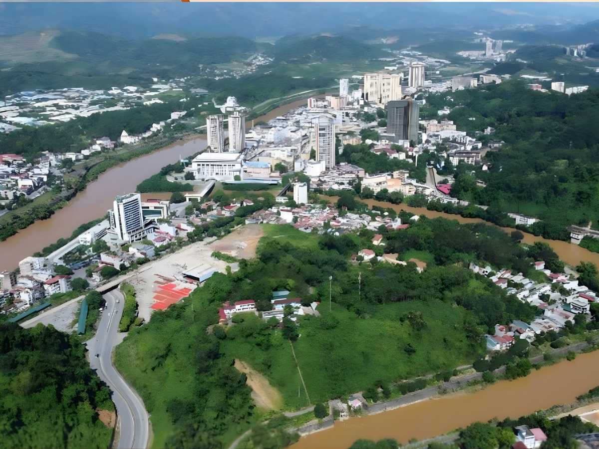 Quy trình kiểm tra giấy tờ tại khu vực biên phòng.