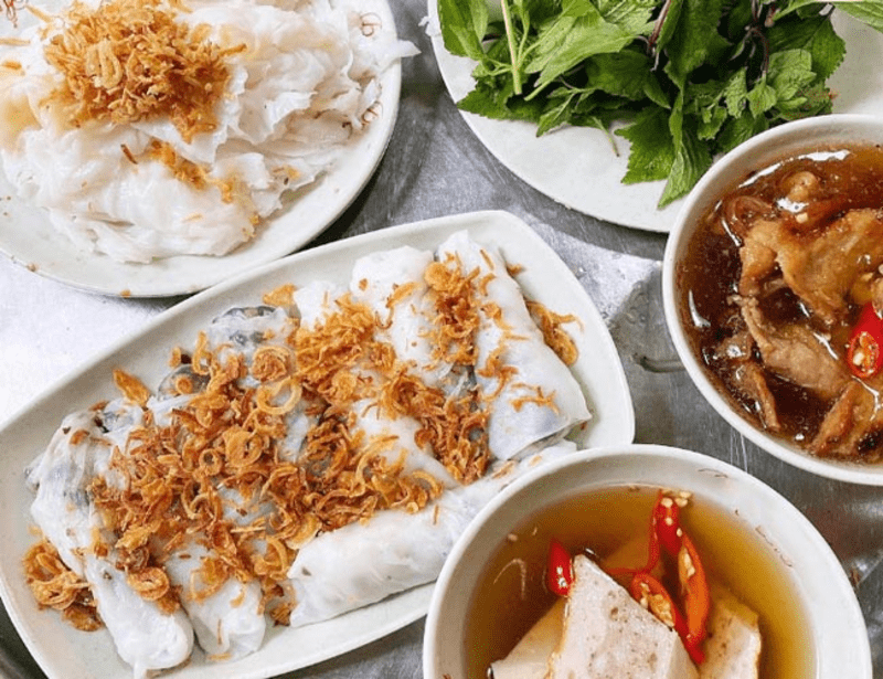 Hương vị bánh cuốn mềm thơm đậm chất vùng cao Tây Bắc