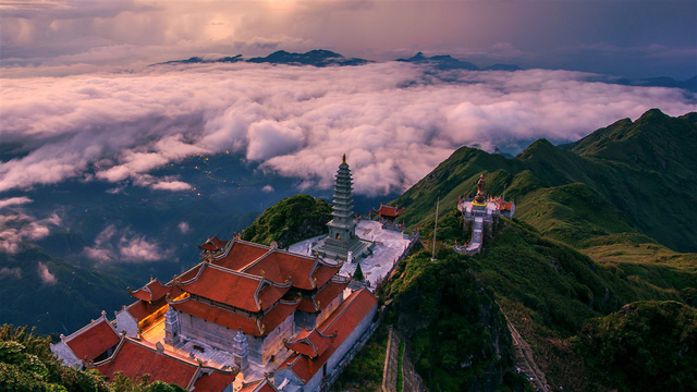 Quần thể tâm linh linh thiêng trên đỉnh Fansipan