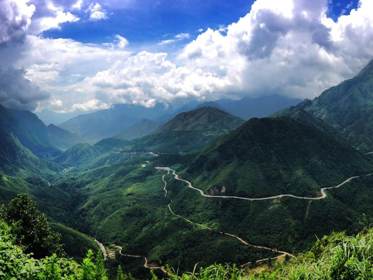 Sáng sớm hoặc trưa chiều là thời gian lý tưởng để khám phá đèo Ô Quy Hồ.