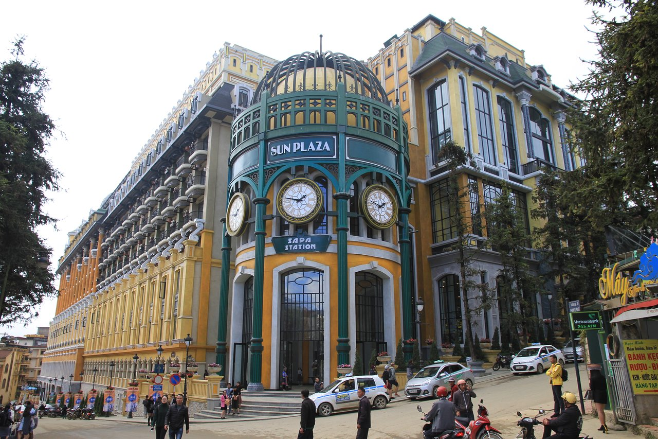 Sun Plaza là điểm check-in nổi tiếng ngay tại trung tâm Sa Pa