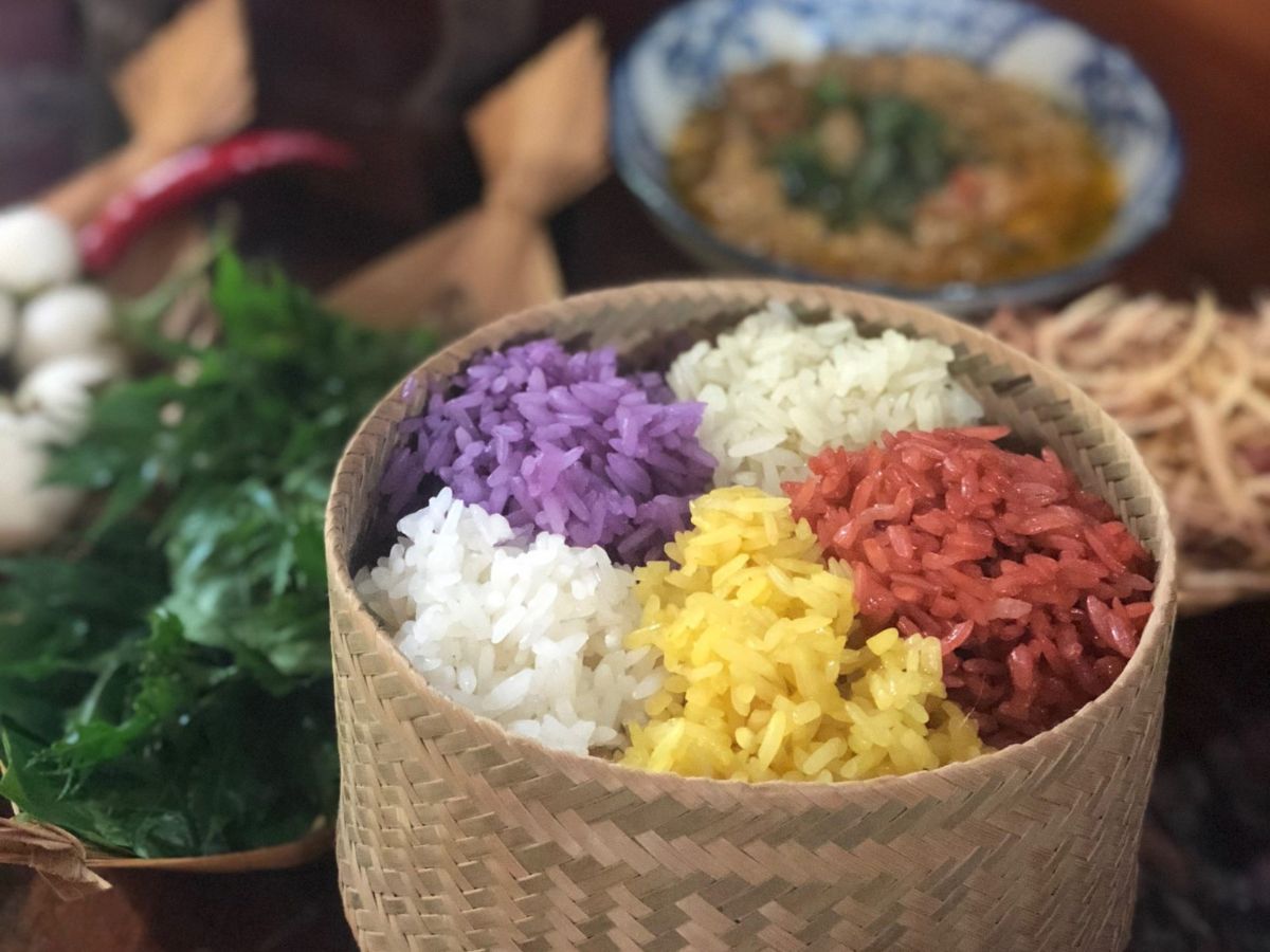 Gạo nếp nương Tây Bắc thơm, dẻo, hấp dẫn. (Nguồn: Sưu tầm)