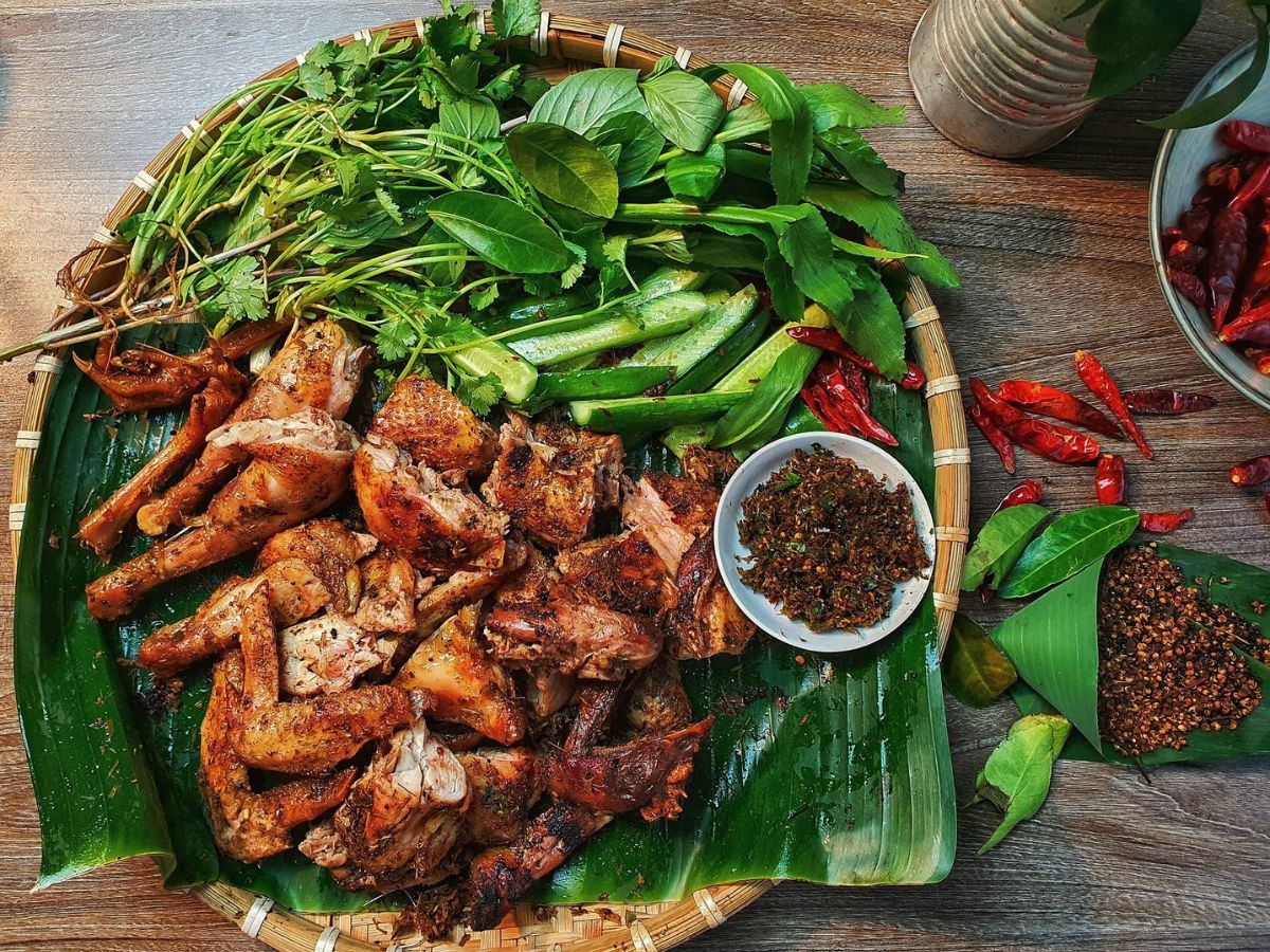 Nhiều món ngon có thêm gia vị là hạt dổi mắc khén. (Nguồn: Sưu tầm)