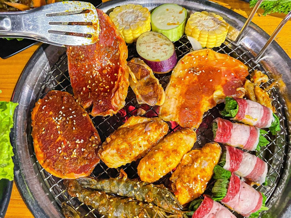 Buffet lẩu nướng Kim Chi Đỏ là một quán nướng ngon ở thành phố Lào Cai. (Nguồn: Sưu tầm)