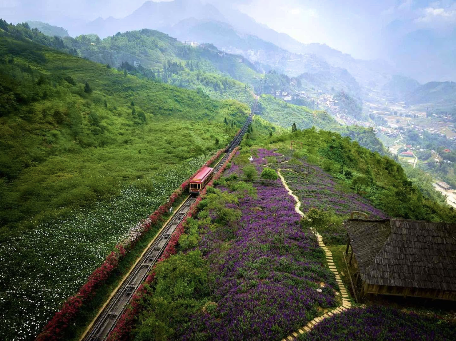 Đến Sa Pa, du khách sẽ cảm nhận rõ sự thay đổi của cảnh quan theo độ cao. (Nguồn: Sưu tầm)