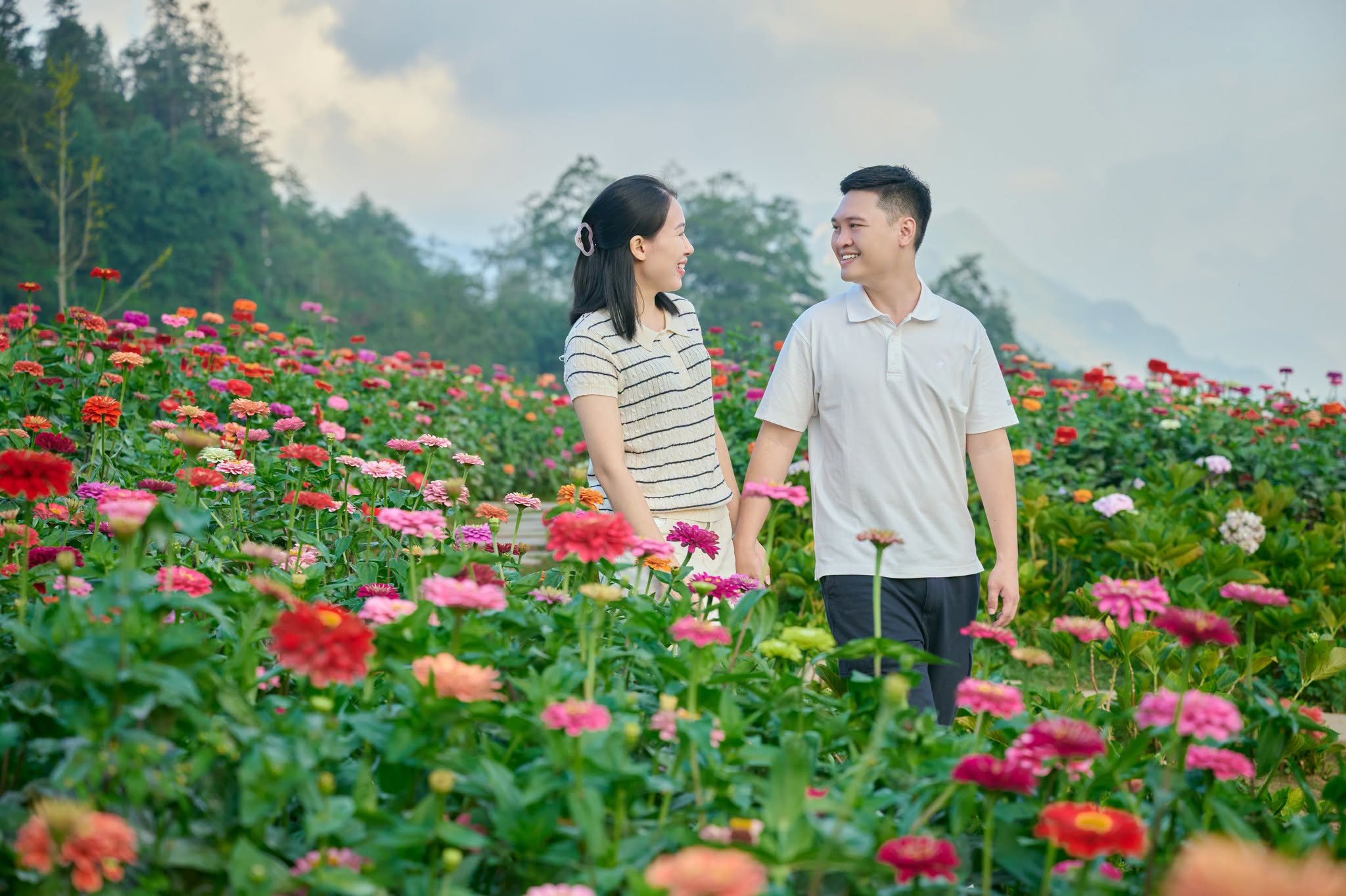 Những khung cảnh đặc trưng của Sa Pa là phông nền lý tưởng để hai người lưu giữ những khoảnh khắc đẹp trong chuyến đi 20/10.