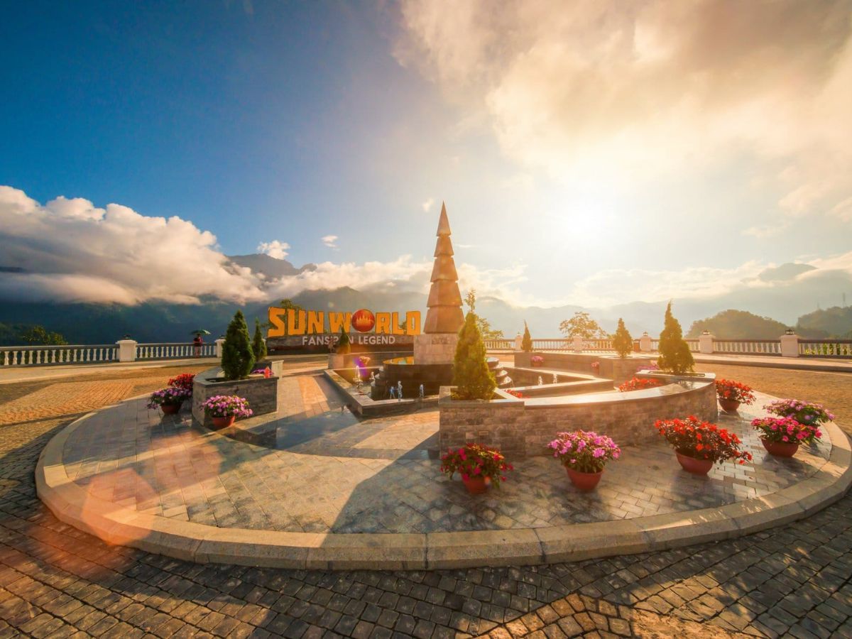 Sun World Fansipan Legend - nơi đất trời và mây ngàn hòa giao.