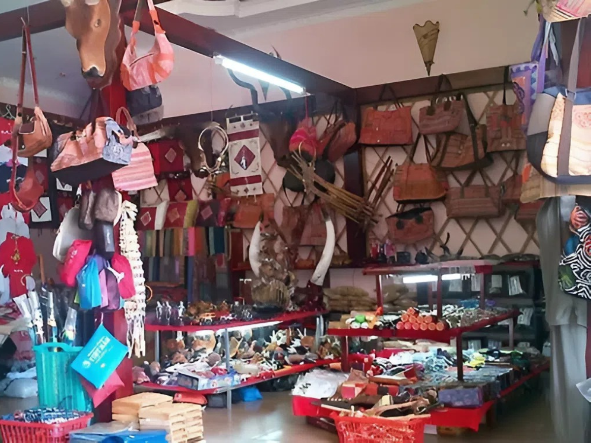 Cửa hàng Hue Silk Sa Pa là điểm đến tin cậy của nhiều du khách.