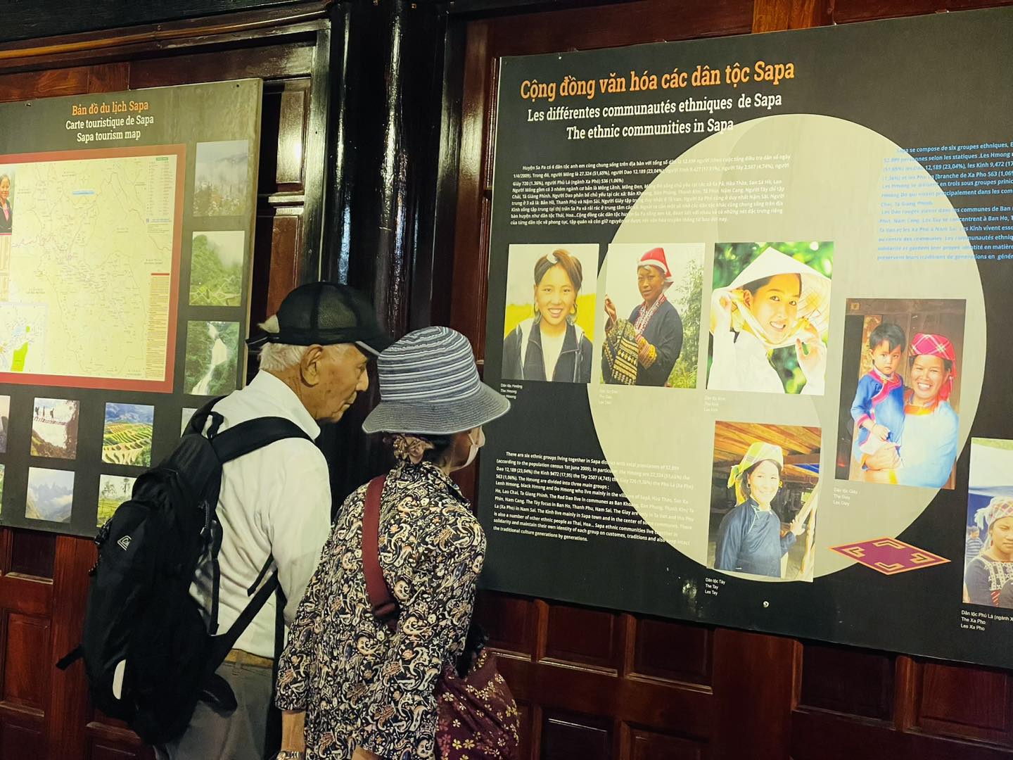 Bảo tàng Sa Pa mang đến trải nghiệm gần gũi và sinh động cho du khách khi chiêm ngưỡng hiện vật.