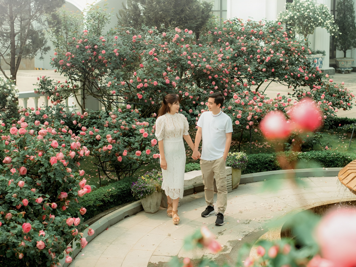 Vườn hoa rực rỡ tại Silk Path Grand Sapa Resort & Spa