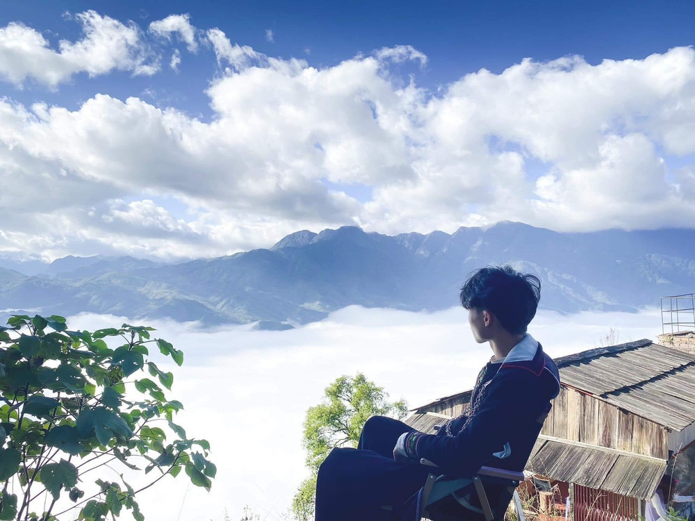 Biển mây cuồn cuộn tại Hầu Thào Sa Pa