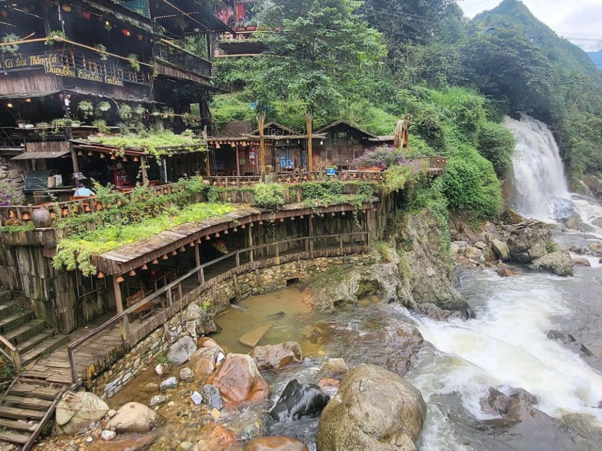 Trải nghiệm vẻ đẹp thơ mộng, bình yên của Thác Tiên Sa Cát Cát.