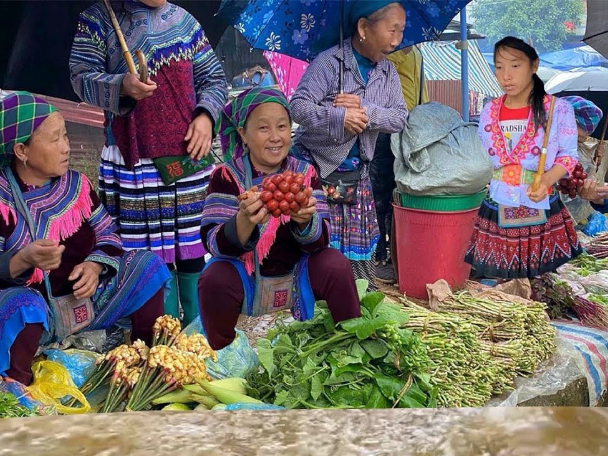 Khám phá đặc sản vùng cao trên các gian hàng chợ phiên Sa Pa