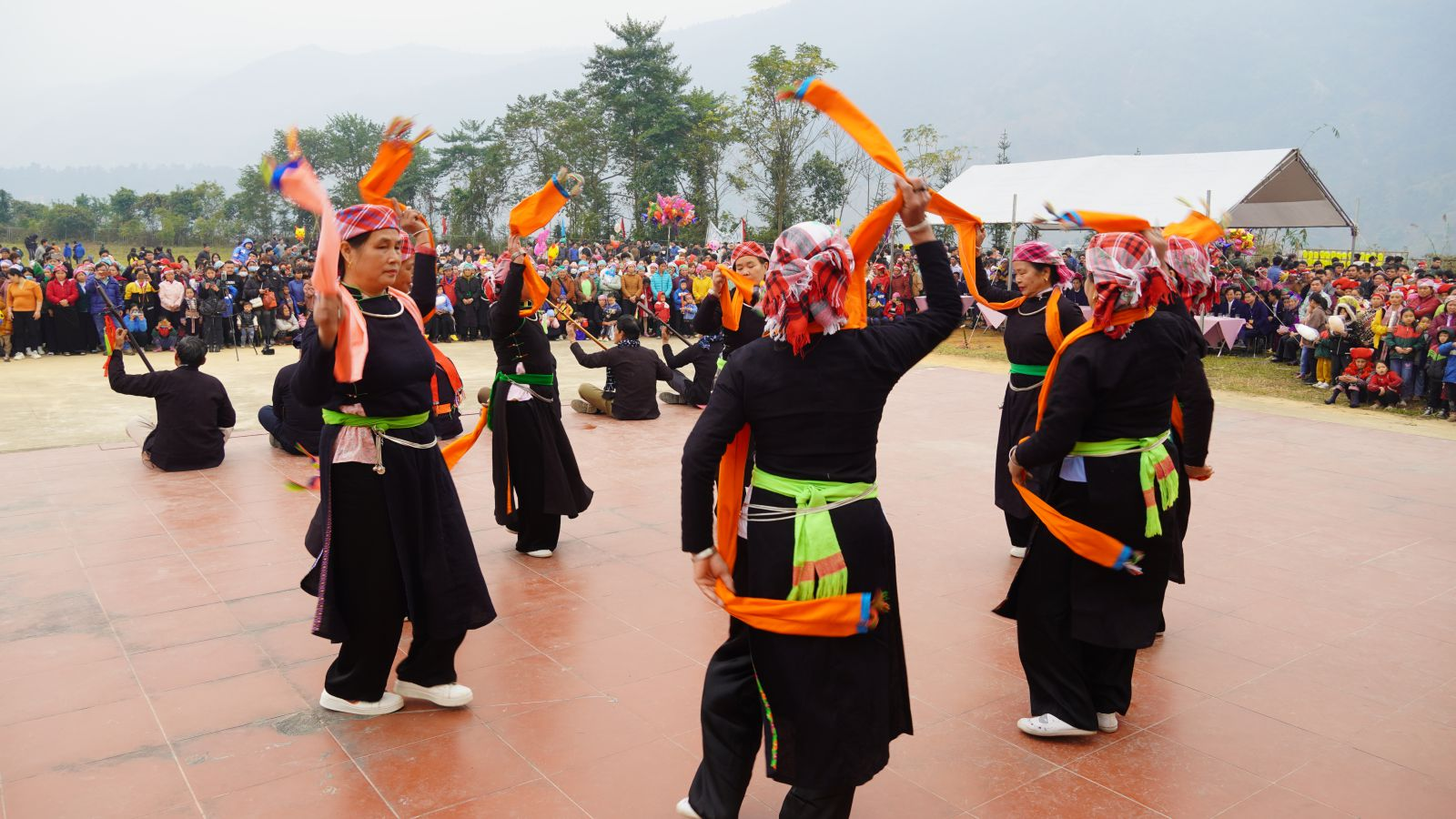 Nghi lễ cầu mùa thiêng liêng của người Tày.