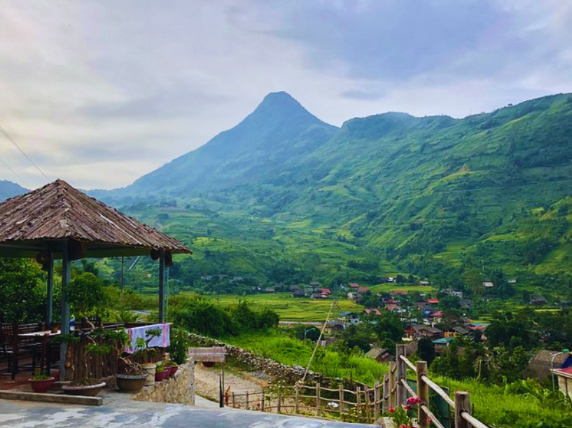 Bản Hồ phù hợp cho những ai muốn hòa mình vào nhịp sống giản dị.