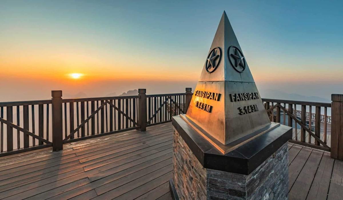 Khám phá đỉnh Fansipan và quần thể khu du lịch nổi tiếng Sun World Fansipan Legend.