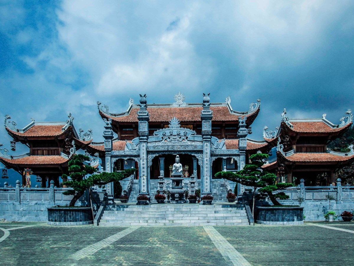 Chùa Trình Bảo An Thiền Tự mang vẻ đẹp tĩnh lặng giúp du khách tìm thấy sự an yên.