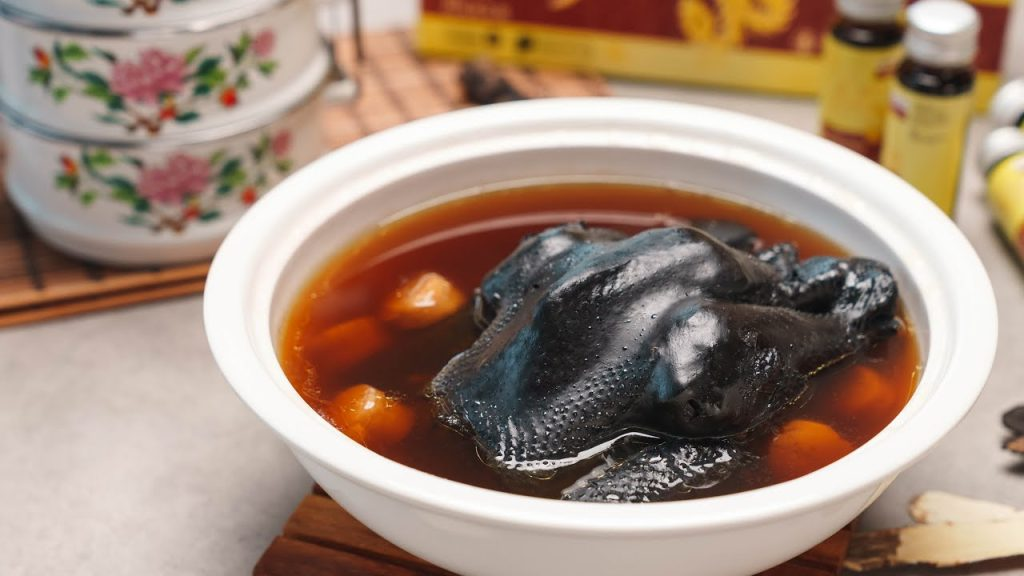 Gà đen Sa Pa có nhiều chất dinh dưỡng giúp bồi bổ sức khỏe