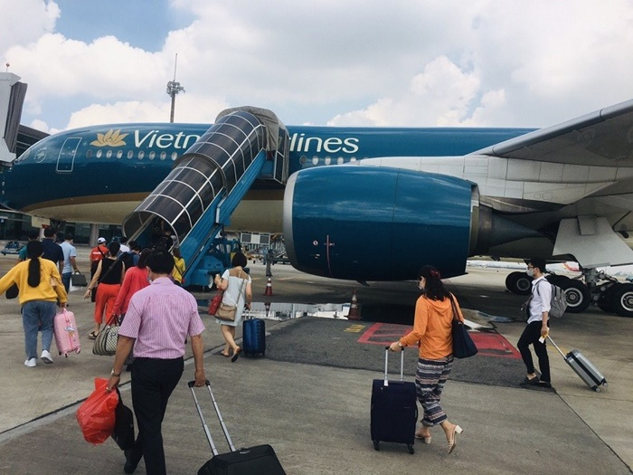 Di chuyển máy bay kết hợp ô tô là lựa chọn phổ biến nhất từ TP.HCM đến Sa Pa 