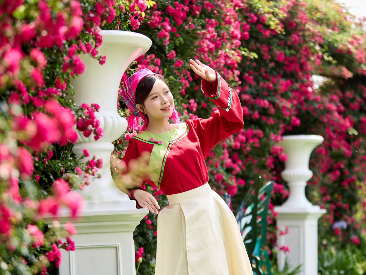 Sun World Fansipan Legend mang đến tầm nhìn núi rừng hùng vĩ.