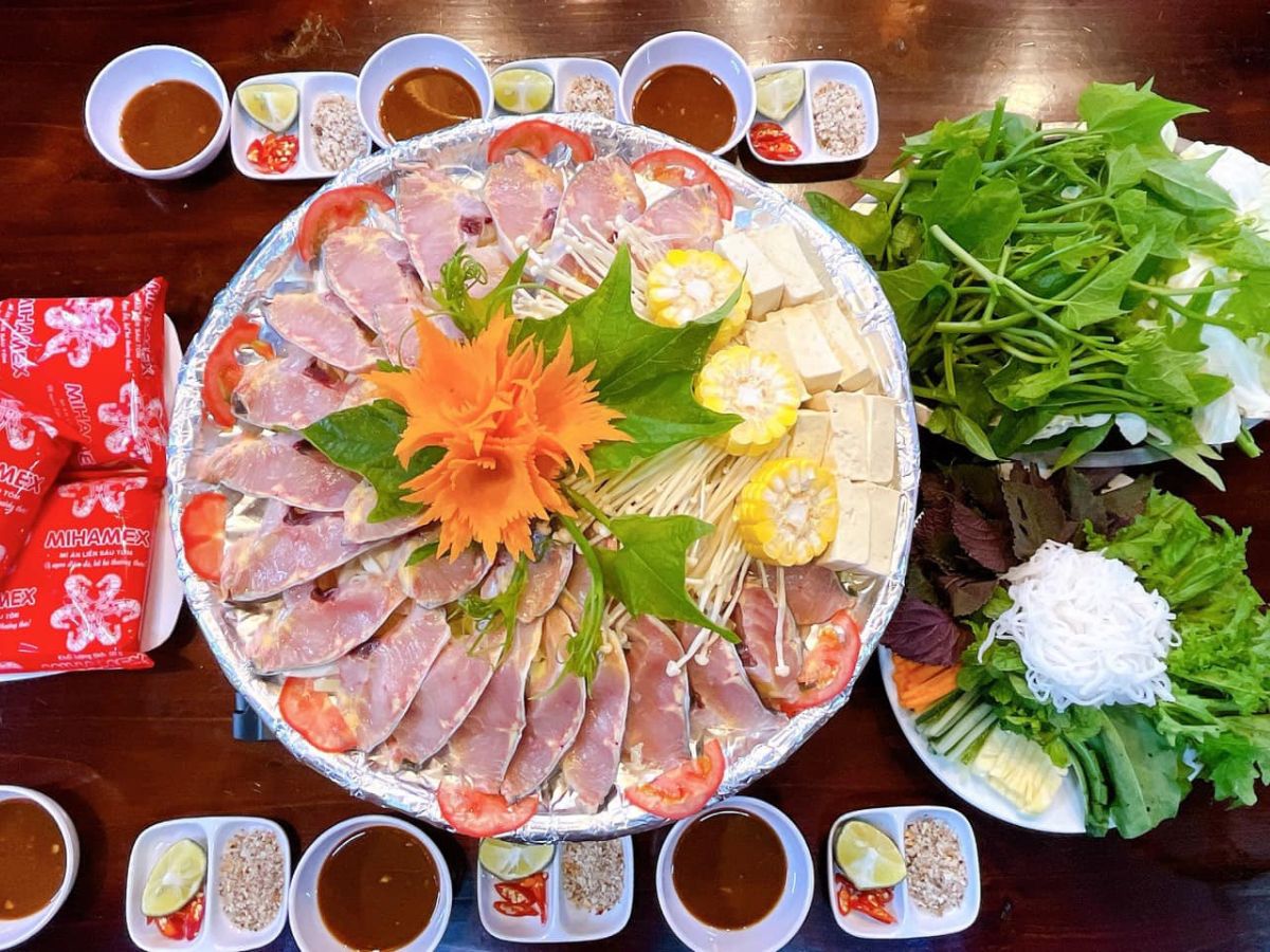 Món ăn tạo cảm giác gần gũi và đậm đà bản sắc.