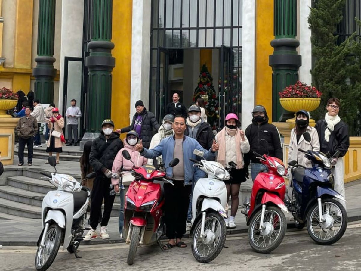 Xe máy cho phép khám phá theo nhịp riêng