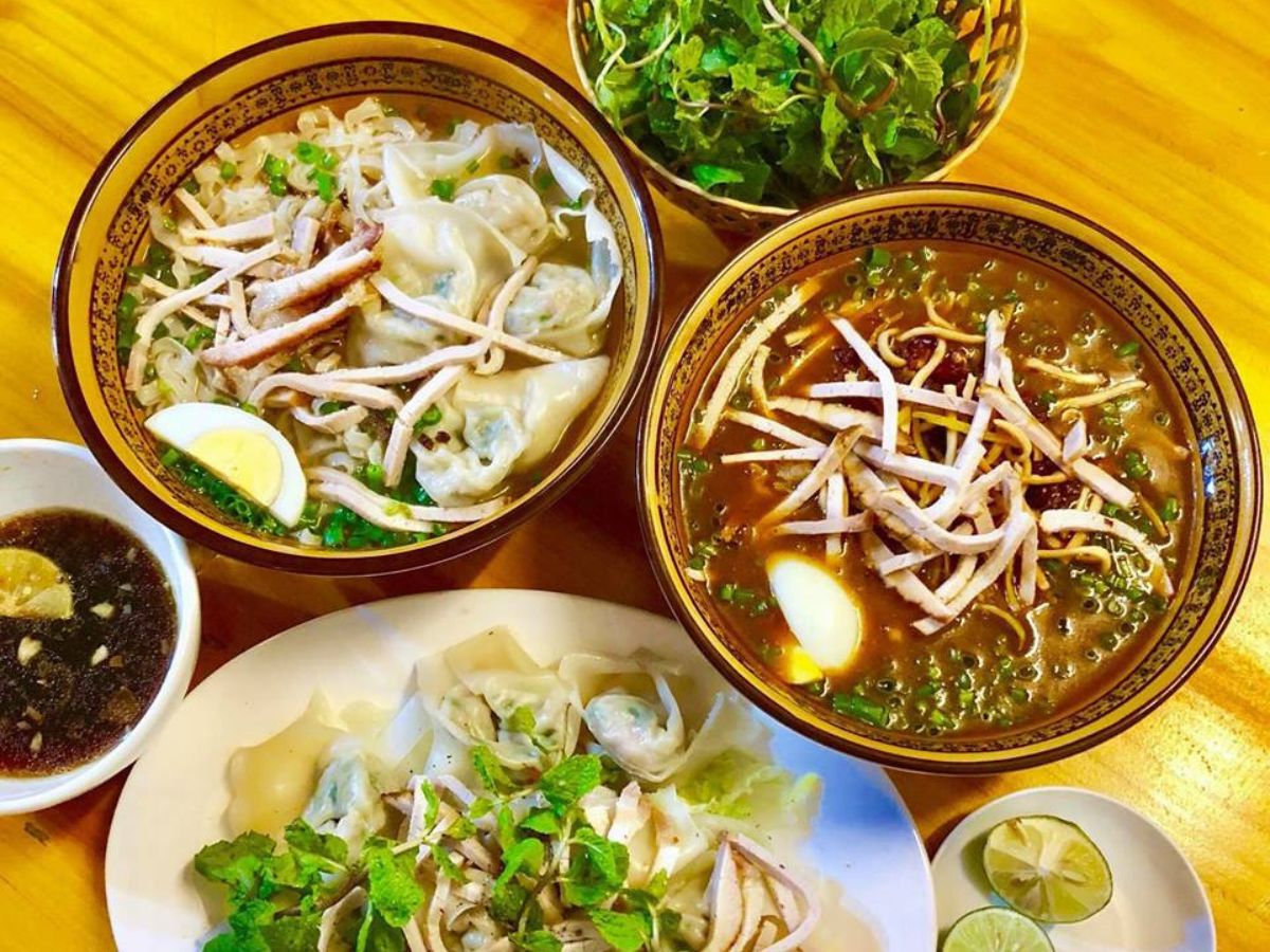 Cốn sủi là món ăn mang hương vị giao thoa vừa quen vừa lạ