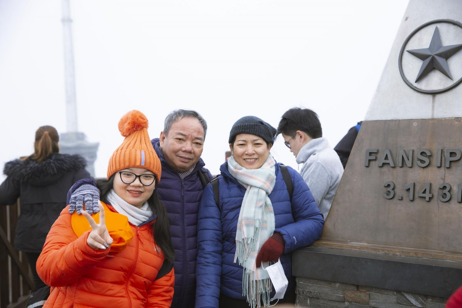 Nhiều trải nghiệm thú vị khi đặt vé Fansipan trước.